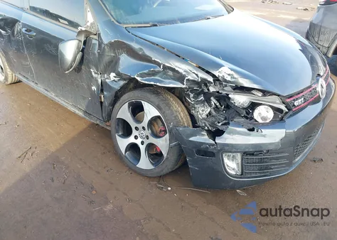 2010 Volkswagen Gti 4-Door z USA, uszkodzony, nr VIN WVWHD7AJ4AW110622